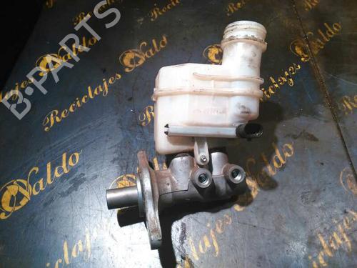 Brake master cylinder FIAT 500L (351_, 352_) 1.3 D Multijet (199LXY1A, 199LXY11) | BP10275179M77 