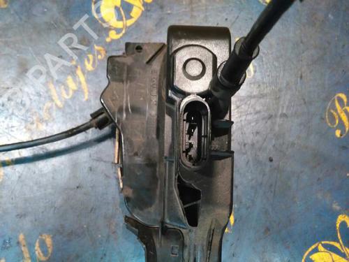 Front left lock RENAULT LAGUNA II Grandtour (KG0/1_) 1.9 dCi (KG0G) (120 hp) 5290233