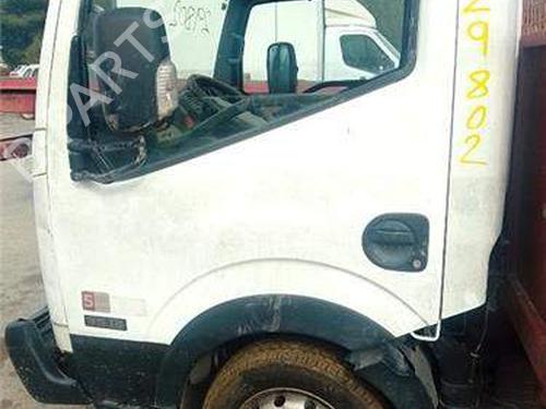 Used Left front door Left front door 38520954 38520954