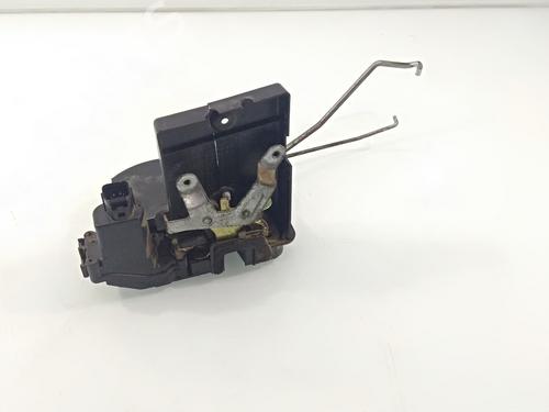 Used Front right lock KIA CERATO I Hatchback (LD) 2.0 CRDi (112 hp) 16672371