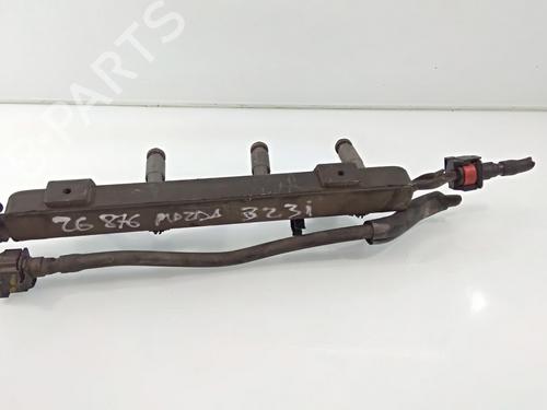 Rampa inyectora MAZDA 323 F VI Hatchback (BJ)  | BP18469610M98 