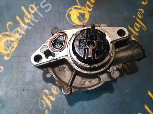 Pompe à vide PEUGEOT 206 Hatchback (2A/C) 1.6 HDi 110 (109 hp) 5301652