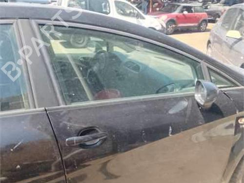 right-front-door-seat-leon-1p1-2005-2006-2007-2008-2009-2010-2011-2012-2013-38522481 main image