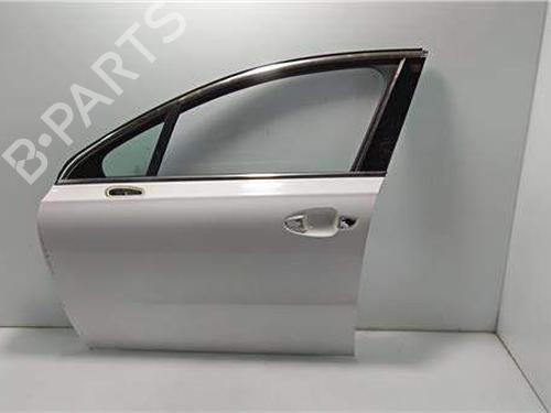 left-front-door-peugeot-508-i-8d_-16-hdi-blanco-5-puertas-2010-2011-2012-2013-2014-2015-2016-2017-2018-16306148 main image