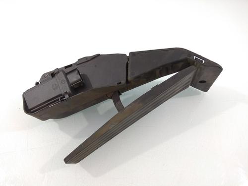 Pedal BMW X1 (E84) sDrive 18 d (143 hp) 13529399