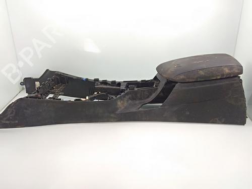 Used Armrest / Center console BMW 1 (F20) 116 d (116 hp) 22387674
