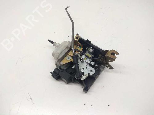 Cerradura puerta delantera derecha AUDI A3 (8L1) 1.9 TDI (110 hp) 6552868