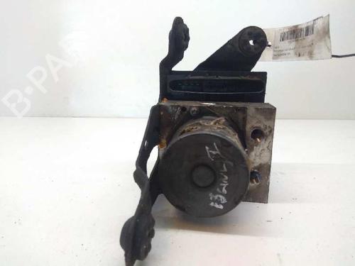 Used ABS pump RENAULT SCÉNIC II (JM0/1_) [2003-2010]  5294801
