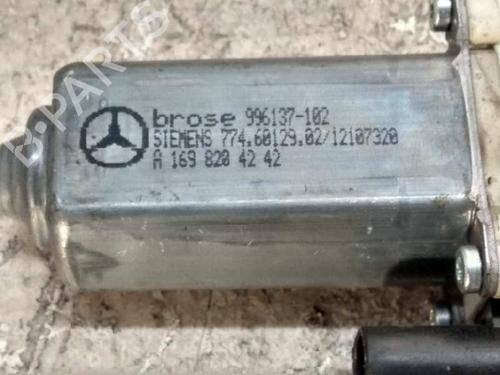 Right front window motor MERCEDES-BENZ A-CLASS (W169) A 180 CDI (169.007, 169.307) | BP5307256E20 