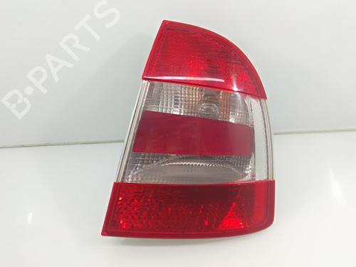 Used Right taillight SKODA SUPERB I (3U4) 1.9 TDI (115 hp) 19937780