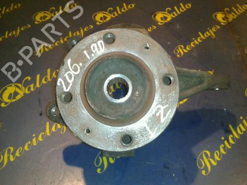 Used Left front steering knuckle PEUGEOT 206 Hatchback (2A/C) 1.9 D (69 hp) 5297835