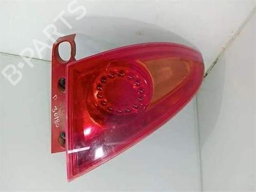 right-taillight-seat-leon-1p1-2005-2006-2007-2008-2009-2010-2011-2012-2013-38522478 main image