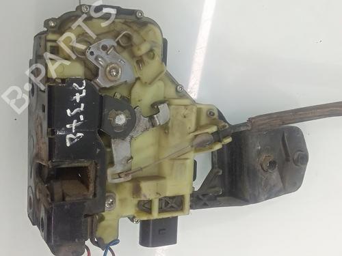 Venstre foran lås VW PASSAT B5.5 (3B3) 1.9 TDI | BP19037677C98 