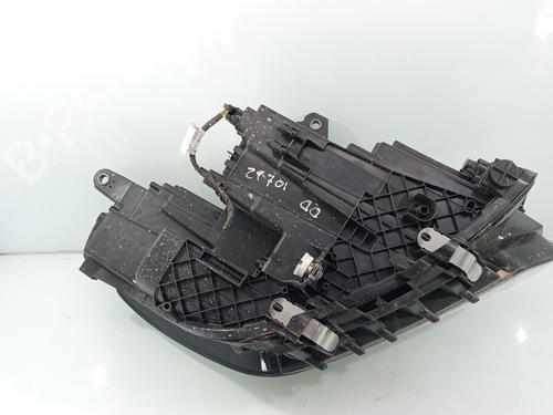 Optica esquerda BMW X1 (U11)  | BP31358274C28 