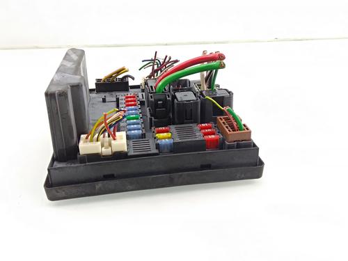 Fuse box NISSAN QASHQAI I (J10, NJ10) 2.0 dCi | BP21055442E1