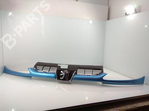 Used Front grille Front grille PEUGEOT 206 Hatchback (2A/C) 1.9 D (69 hp) 11115066 11115066
