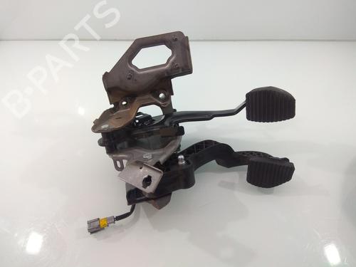 Clutch pedal PEUGEOT 208 I (CA_, CC_)  | BP13528095I13 
