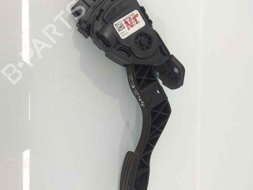 Pedal OPEL AGILA (B) (H08) 1.0 LPG (F68) (65 hp) 11360670