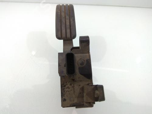 Pedal RENAULT MEGANE III Hatchback (BZ0/1_, B3_) 1.5 dCi | BP11043755I4 