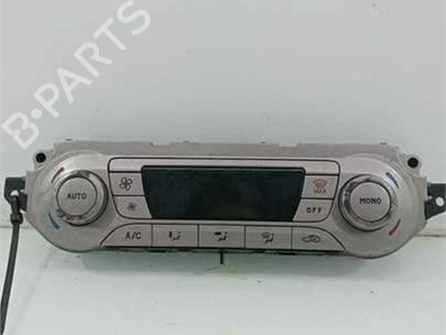 Used Climate control Climate control 5298216 5298216