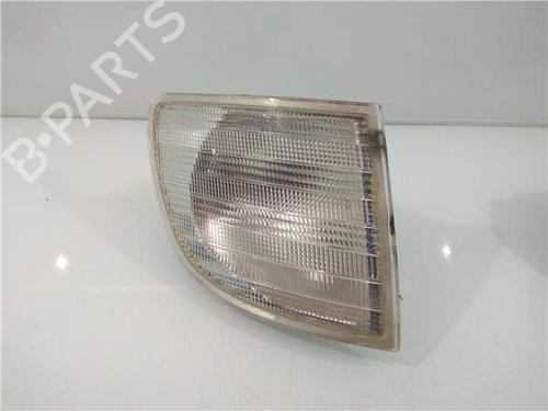 Used Right side indicator Right side indicator 11087295 11087295