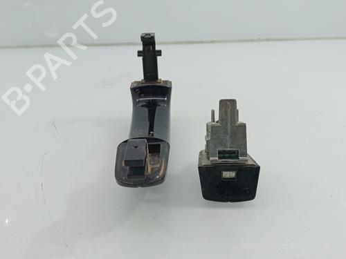 Front left exterior door handle FORD C-MAX II (DXA/CB7, DXA/CEU)  | BP24228031C128 
