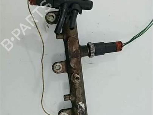 Used Injection rail Injection rail CITROËN XSARA (N1) 2.0 HDi 109 (109 hp) 40087766 40087766