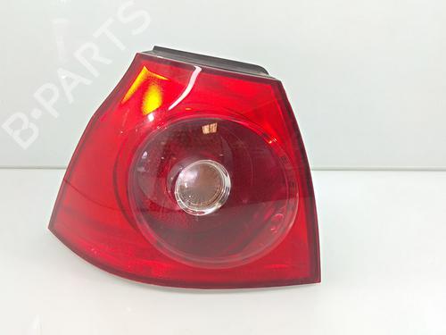 Used Left taillight Left taillight 15805200 15805200