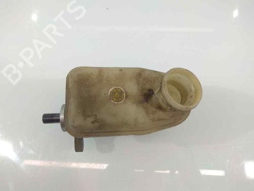 Used Brake master cylinder KIA SORENTO I (JC) 2.5 CRDi 4WD (140 hp) 10560465