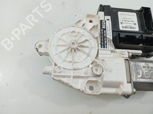 Right front window motor AUDI A3 (8P1) 2.0 FSI | BP39173794E20 - Image 4