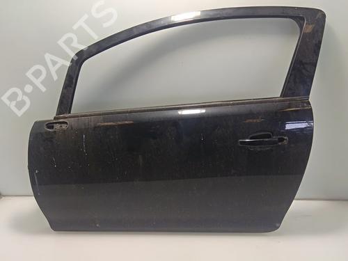 Used Left front door OPEL CORSA D (S07) [2006-2015]  19310985