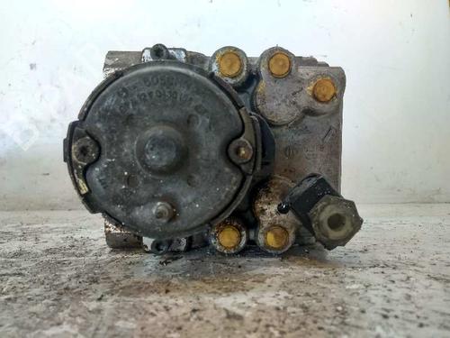 Used ABS pump MERCEDES-BENZ C-CLASS (W202) C 250 D (202.125) (113 hp) 5302928