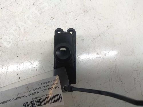 Used Right rear window switch HYUNDAI i30 (FD) [2007-2012]  5301008