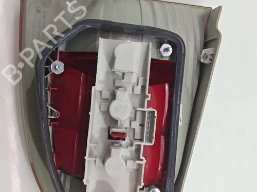 Left taillight SKODA SUPERB I (3U4) 1.9 TDI | BP19937781C34 