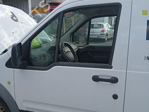 Used Left front door FORD TOURNEO CONNECT 1.8 TDCi /TDDi /DI (75 hp) 22191576