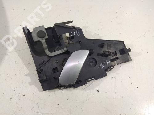 Used Rear left interior door handle Rear left interior door handle 7227678 7227678