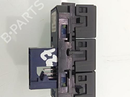 Switch PEUGEOT 508 SW I (8E_) 2.0 HDi RXH Hybrid4 | BP19111730I30 