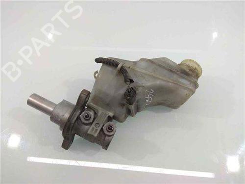 Used Brake master cylinder Brake master cylinder 10317819 10317819