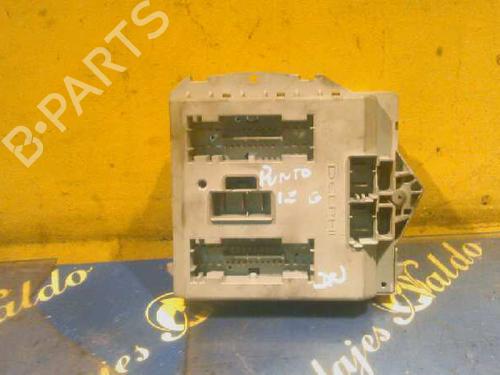 Fuse box FIAT PUNTO (188_) 1.2 16V 80 (188.233, .235, .253, .255, .333, .353, .639,... | BP11670406E1