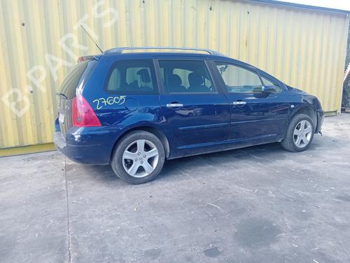 Left mirror PEUGEOT 307 (3A/C) 2.0 HDi 110 | BP21081703C26 