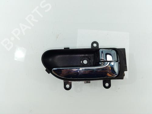 Used Front right interior door handle NISSAN X-TRAIL II (T31) [2007-2018]  28387391