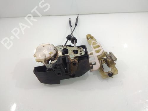 Used Front right lock KIA CARENS II MPV (FJ) [2002-2013]  13908877