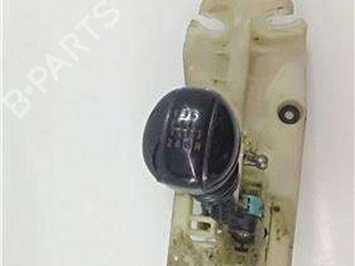 Gearstang Gearstang NISSAN X-TRAIL I (T30) 2.2 dCi 4x4 (136 hp) 18504866 18504866