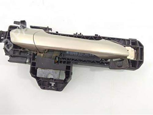 front-right-exterior-door-handle-mercedes-benz-e-class-t-model-s212-a2127600434-beige-wdd2120251a082480-2009-2010-2011-2012-2013-2014-2015-2016-21044129 main image