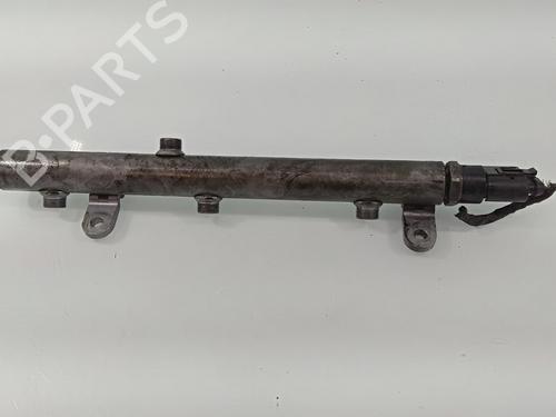 Used Injection rail MERCEDES-BENZ M-CLASS (W164) ML 350 CDI 4-matic (164.122) (224 hp) 17641546