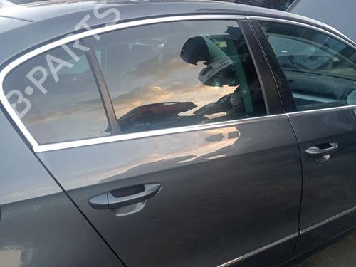 Right rear door VW PASSAT B6 (3C2) 1.6 TDI WVWZZZ3CZAP062315 |