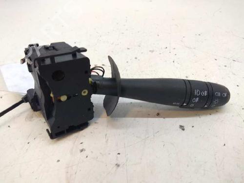 Used Headlight switch RENAULT VEL SATIS (BJ0_) 2.2 dCi (BJ0E, BJ0F) (150 hp) 5289083