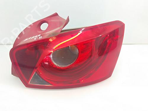 Używane Lampa tylna prawa SEAT IBIZA IV SC (6J1, 6P5) [2008-2018]  19121581