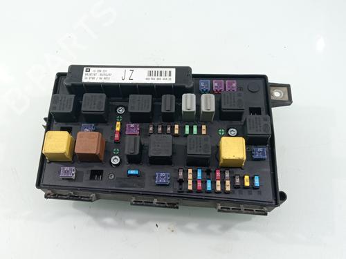 Used Fuse box OPEL ASTRA H (A04) 1.6 (L48) (105 hp) 31809651