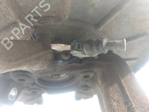 Left front steering knuckle VW GOLF V (1K1) 1.6 FSI | BP9575211M25 